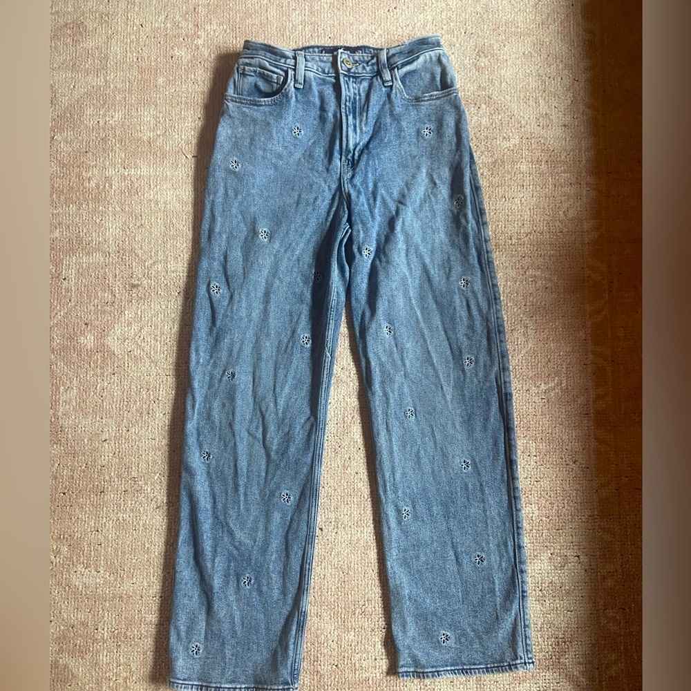 Hollister floral dad jean size 4R w27